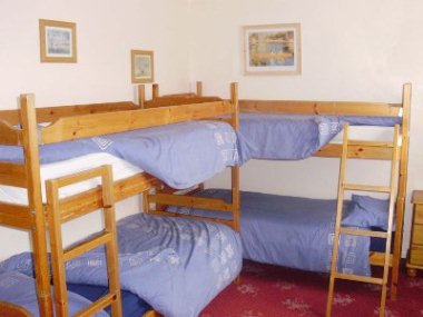 Hotel Bedroom - Isle of Wight - Educational School Trips