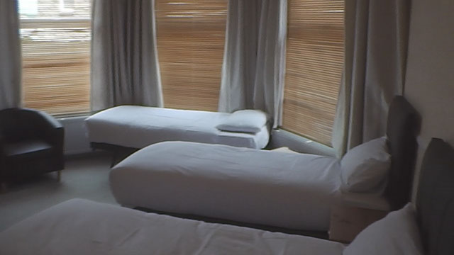 Hotel Bedroom - Isle of Wight - Educational School Trips