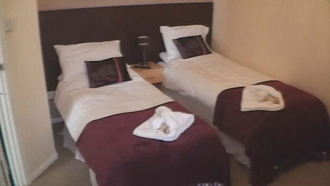 Hotel Bedroom - Isle of Wight - Educational School Trips