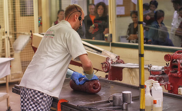 Alum Bay Sweet Demo - Isle of Wight - Educational School Trips